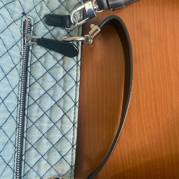 Guess Quilted Denim Blue Shoulder Bag or handle with Geometric Design - Picture 4 of 10